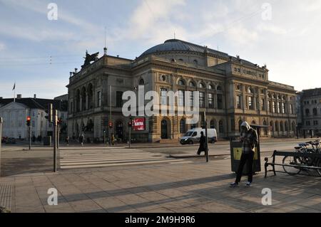 Copenhagen/Denmark/18 January 2023/Det kongelige teater in otyher weords roythe Royal Theatre lcoation a kongen nytorv a Copenhagen. (Foto: Francis Joseph Dean/Dean Pictures) Foto Stock