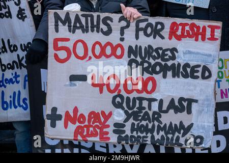 Londra, Regno Unito. 18th Jan, 2023. NHS Nurses strike picket line all'ospedale UCL London UK Credit: Ian Davidson/Alamy Live News Foto Stock