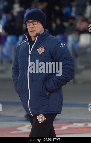 Napoli, Italia. 17th Jan, 2023. Davide Ballardini Coach of US Cremonese durante la partita Coppa Italia freccia tra SSC Napoli e USC Cremonese allo Stadio Diego Armando Maradona il 17 2023 gennaio a Napoli (Foto di Agostino Gemito/Pacific Press/Sipa USA) Credit: Sipa USA/Alamy Live News Foto Stock