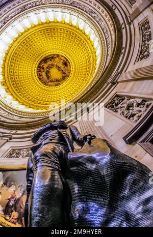 STATI UNITI Capitol Interior con Statua di George Washington, Washington D.C., USA Foto Stock