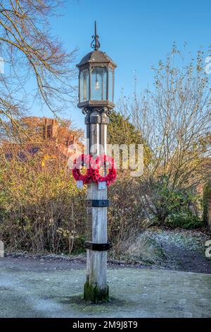 Memoriale a Castle Rising, Norfolk, alle vittime della prima guerra mondiale. Foto Stock