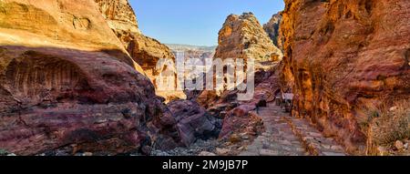 Ad Deir (il Monastero), Petra. Giordania meridionale Foto Stock