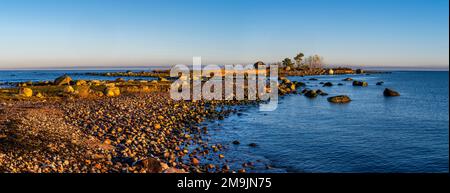 Rocce sulla costa, Parco Nazionale di Lahemaa, Mar Baltico, Estonia Foto Stock