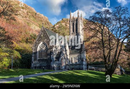 Chiesa neogotica di Kylemore a Connemara, Lemnaheltia, Co. Galway, Irlanda Foto Stock
