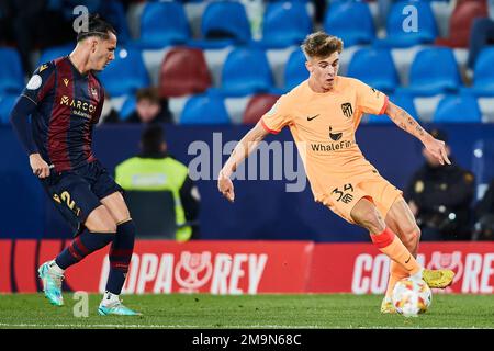 Valencia, Spagna. 18th Jan, 2023. Copa del Rey spagnola: Levante UD / Atletico de Madrid. Pablo Barrios (Atletico de Madrid, #34) Credit: Saolab/Alamy Live News Foto Stock