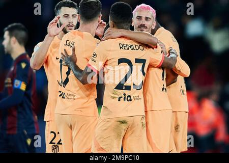 Valencia, Spagna. 18th Jan, 2023. Copa del Rey spagnola: Levante UD / Atletico de Madrid. Atletico de Madrid festeggia la seguente vittoria Credit: Saolab/Alamy Live News Foto Stock