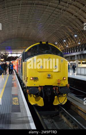 Classe 37 37418 alla Paddington Station London Branch Line Society Foto Stock