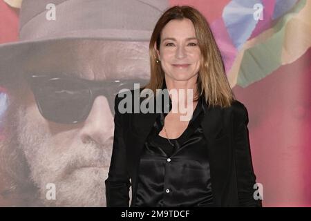 Roma, Italia. 18th Jan, 2023. Stefania Rocca partecipa al tappeto rosso del film 'l'uomo che disegnò Dio' al Cinema Adriano. Credit: SOPA Images Limited/Alamy Live News Foto Stock