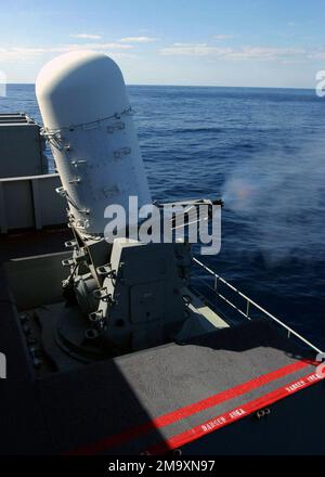 040229-N-9907G-023. Base: USS Harry S. Truman (CVN 75) Nazione: Oceano Atlantico (AOC) Foto Stock