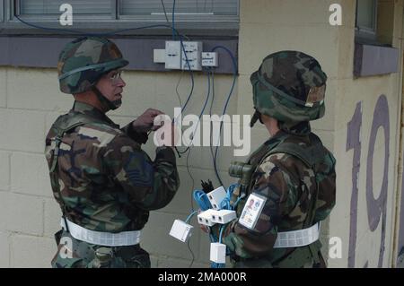 040420-F-0701S-042. Base: Lambert IAP, Saint Louis Stato: Missouri (MO) Paese: Stati Uniti d'America (USA) Foto Stock