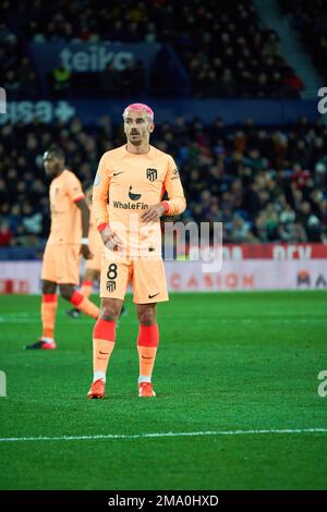 Valencia, Spagna. 18th Jan, 2023. Antoine Griezmann di Atletico de Madrid visto durante il turno del 16 della Copa del Rey tra Levante UD e Atlético de Madrid a Estadi Ciutat de València. Punteggio finale; Levante 0:2 Atlético Madrid. Credit: SOPA Images Limited/Alamy Live News Foto Stock