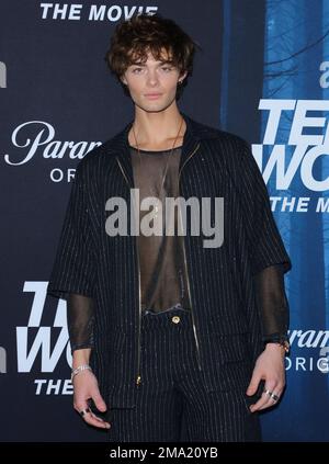 Los Angeles, Stati Uniti. 18th Jan, 2023. Tyler Lawrence Gray arriva al Los Angeles red carpet premiere per TEEN WOLF: IL FILM tenuto all'Harmony Gold Theater di Los Angeles, CA Mercoledì, 18 gennaio 2023 . (Foto di Juan Pablo Rico/Sipa USA) Credit: Sipa USA/Alamy Live News Foto Stock