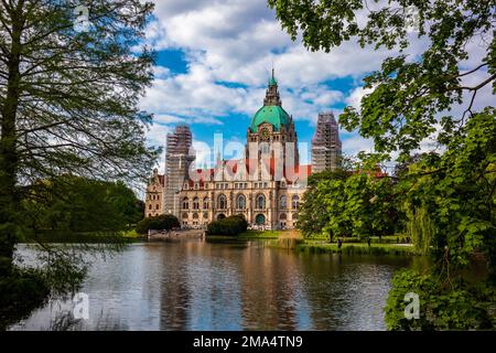 Neues Rathaus in Hannover vom Maschpark aus fotografiert / nuovo municipio in Hannover, Germania Foto Stock