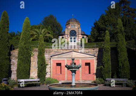 Fontana e padiglione Belvedere in stile moresco, terrazze subtropicali, Zoological-Botanical Garden, Wilhelma, Stoccarda, Baden-Wuerttemberg, Germania Foto Stock