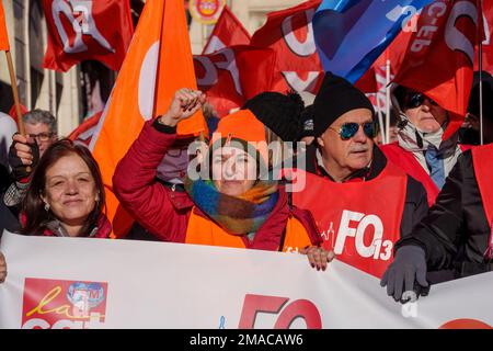 Gredab / le Pictorium - manifestazione contro la riforma delle pensioni - 19/1/2023 - Francia / Bouches-du-Rhone / Marsiglia - manifestazione contro la riforma delle pensioni a Marsiglia chiamata da tutti i sindacati. Foto Stock