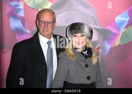 Roma, Italia. 18th Jan, 2023. Barbara Bouchet partecipa alla fotocellula di 'uomo che Disegnò Dio' al Cinema Adriano il 18th gennaio 2023 a Roma. Credit: dpa/Alamy Live News Foto Stock