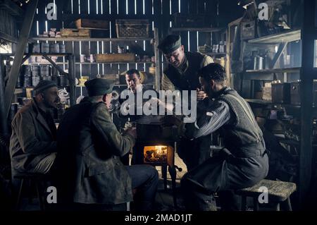 TUTTO TRANQUILLO SUL FRONTE DEL BEST WESTERN (2022) EDWARD BERGER (DIR) NETFLIX/MOVIESTORE COLLECTION Foto Stock