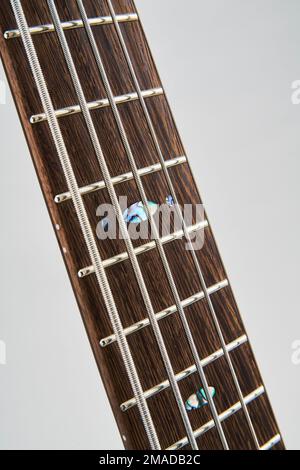 Chitarra basso Ibanez Soundgear sr2405w Foto Stock