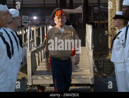 060528-N-7365V-015. Base: USS Kearsarge (LHD 3) Foto Stock