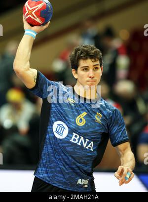 Kattowitz, Polonia. 19th Jan, 2023. Pallamano: Coppa del mondo, Germania - Argentina, Main Round, Gruppo 3, Giornata 1 allo Spodek Katowice. Diego Simonet dall'Argentina in azione. Credit: Jan Woitas/dpa/Alamy Live News Foto Stock