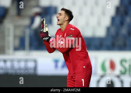 Bergamo, Italia. 19th Jan, 2023. Gewiss Stadium, Bergamo, Italia, 19 gennaio 2023, Juan Musso di Atalanta BC gesti durante Atalanta BC vs Spezia Calcio - calcio italiano Coppa Italia Match Credit: Live Media Publishing Group/Alamy Live News Foto Stock