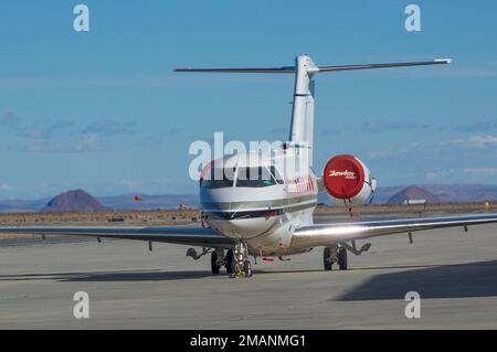 Hawker 4000 è parcheggiato al Mojave Air and Space Port. Foto Stock