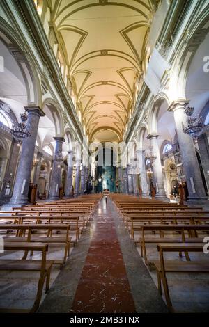 Altare e interno della Chiesa di San Domenico, Chiesa Basilica Pantheon di San Domenico. Foto Stock