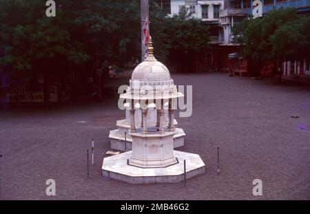 Shree swaminarayan mandir Gadhda, Ghadhpur Dham Swaminarayn tempio. Shree Gopinathji Maharaj Mandir Gadhada India. Gadhpur Mandir è uno dei più antichi templi. Questo tempio è uno dei sei templi che è stato realizzato sotto la supervisione di Lord Shree Swaminarayan. Lord Swaminarayan ha soggiornato a Gadhada per 25 anni. Foto Stock