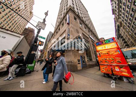 Un ramo della Florida base BankUnited sulla Sesta Avenue a New York il Martedì, 17 gennaio 2023 (© Richard B. Levine) Foto Stock