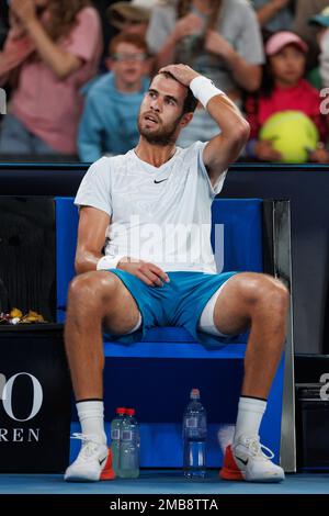 Melbourne Park 20/1/2023. Karen KHACHANOV (RUS) sconfigge Frances TIAFOE (USA) al 2023° Australian Open. Corleve/Alamy Live News Foto Stock