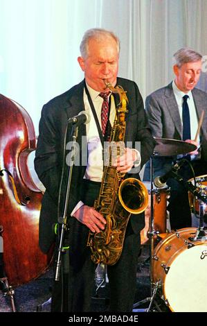 Scott Hamilton, Scott Hamiltpn Quartet, Watermill Jazz Club, Dorking, Surrey, 2022. Foto Stock