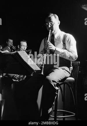 Ritratto di Benny Goodman, 400 Restaurant, New York, N.Y., ca. Luglio 1946. Foto Stock