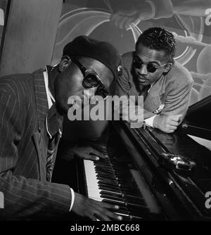 Ritratto di Thelonious Monk e Howard McGhee, Minton's Playhouse, New York, N.Y., ca. Settembre 1947. Foto Stock