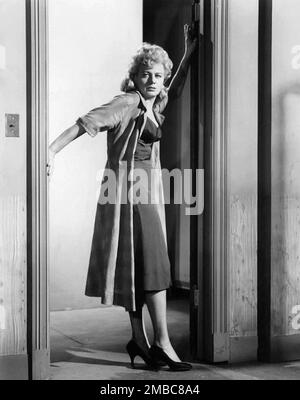 CHE NESSUN UOMO SCRIVA IL MIO FILM EPITAPH 1960 Columbia Pictures con Shelley Winters Foto Stock