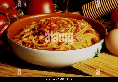 Italia Lazio Bucatini all'amatriciana Foto Stock