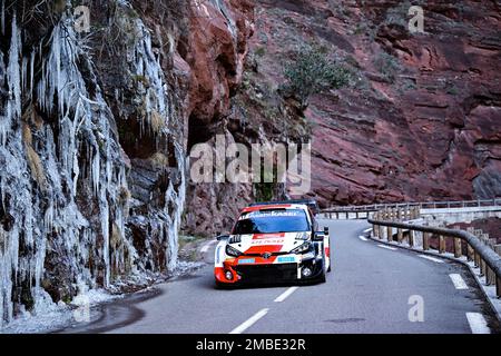 Monte Carlo, Principato di Monaco. 20th Jan, 2023. SebastienÂ OGIER, VincentÂ LANDAIS, TOYOTA GAZOO RACING, TOYOTA GRÂ YarisÂ Rally1Â HYBRID Credit: Independent Photo Agency/Alamy Live News Foto Stock