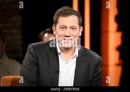 Brema, Germania. 20th Jan, 2023. Lars Klingbeil durante la registrazione del talk show di radio Bremen '3nach9' in studio. Credit: Sina Schuldt/dpa/Alamy Live News Foto Stock