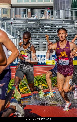 Bernard Keter, atleta soldato di pista e campo assegnato al World Class Athlete Program, partecipa alla Steeplechase maschile 3000m al Campionato USA Track and Field Outdoor 2022 di Eugene, Oregon, dal 23 al 26 giugno 2022. Keter, un olimpico 2020, si è qualificato per il Campionato Mondiale di Atletica 2022 piazzando 3rd nella gara finale. Foto Stock