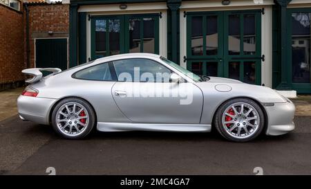2000 Porsche 911 GT3, in mostra allo Scramble di gennaio tenutosi al Bicester Heritage il 8th gennaio 2023. Foto Stock