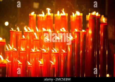 23 gennaio 2023. Candele giganti a Sam Poo Kong. Semarang, Indonesia. Foto Stock