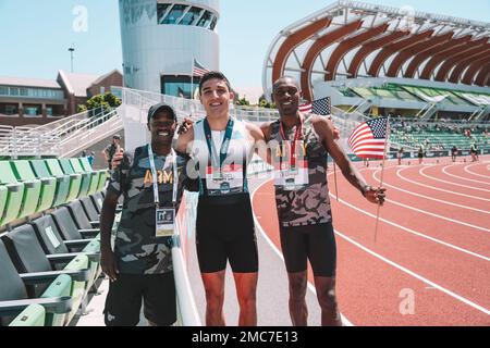 Jonah Koech, atleta soldato di pista e campo assegnato al World Class Athlete Program, partecipa alla Steeplechase maschile 800m al Campionato USA Track and Field Outdoor 2022 di Eugene, Oregon, dal 23 al 26 giugno 2022. Koech ha piazzato 2nd nelle finali, punzonando il suo biglietto per i Campionati Mondiali di Atletica del 2022 a luglio. Foto Stock