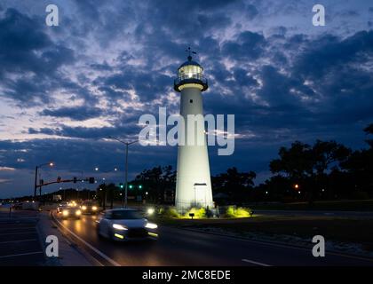 Il faro di Biloxi è esposto su Beach Boulevard a Biloxi, Mississippi, 26 giugno 2022. Il Faro di Biloxi fu costruito nel 1848 e serve come punto di riferimento della città. Foto Stock