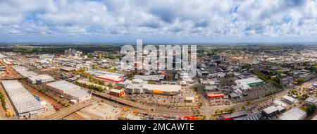 Panorama panoramico della città di Greater Christchurch in Nuova Zelanda dalle aree industriali di Sydenham al CBD della città centrale. Foto Stock