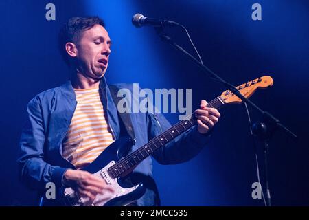 Brixia, Italia. 07th Apr, 2022. Cory Wong, cantautore e chitarrista americano, sul palco durante le sue esibizioni dal vivo per ''Fall Tour 2022'' 9th Aprile 2022 al Gran Teatro Morato di Brixia (Foto di Roberto Tommasini/NurPhoto) Credit: NurPhoto SRL/Alamy Live News Foto Stock