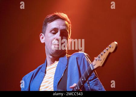 Brixia, Italia. 07th Apr, 2022. Cory Wong, cantautore e chitarrista americano, sul palco durante le sue esibizioni dal vivo per ''Fall Tour 2022'' 9th Aprile 2022 al Gran Teatro Morato di Brixia (Foto di Roberto Tommasini/NurPhoto) Credit: NurPhoto SRL/Alamy Live News Foto Stock