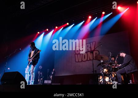 Brixia, Italia. 07th Apr, 2022. Cory Wong, cantautore e chitarrista americano, sul palco durante le sue esibizioni dal vivo per ''Fall Tour 2022'' 9th Aprile 2022 al Gran Teatro Morato di Brixia (Foto di Roberto Tommasini/NurPhoto) Credit: NurPhoto SRL/Alamy Live News Foto Stock