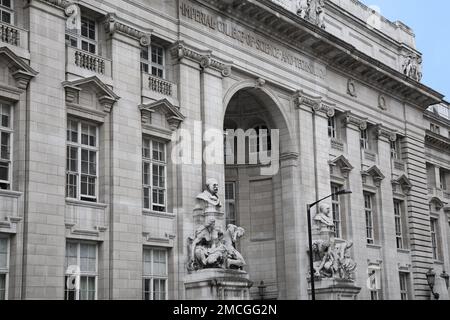 Londra, Inghilterra - 2009 luglio: Imperial College of Science, una delle più importanti università tecnologiche, con statue barocche intorno all'ingresso Foto Stock