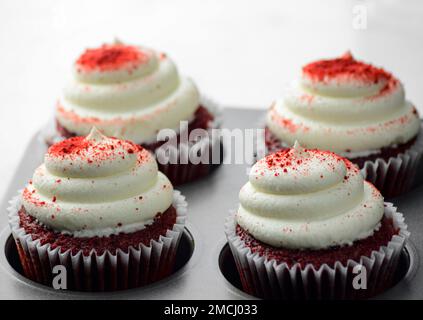 Fotografia del cibo su cupcake di velluto rosso Foto Stock