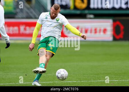 DEN HAAG, PAESI BASSI - 22 GENNAIO: Riscaldamento di Thomas Verheydt di ADO Den Haag durante la partita di Keuken Kampioen Divisie tra ADO Den Haag e Jong FC Utrecht a Bingoal Stadion il 22 gennaio 2023 a Den Haag, Paesi Bassi (Foto di Hans van der Valk/Orange Pictures) Foto Stock