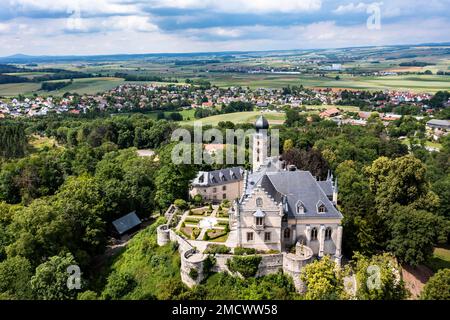 Veduta aerea, Castello di Callenberg, rifugio di caccia e palazzo estivo dei Duchi di Sassonia-Coburg e Gotha, Coburg, alta Franconia, Baviera, Germania Foto Stock